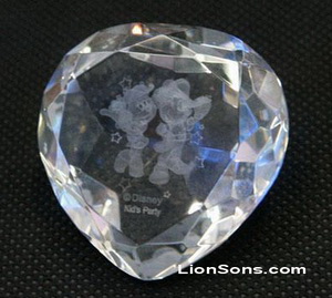 heart-shaped crystal with 3d laser etched inside, heart shaped diamond crystal paperweight