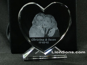 photo engraved crystal heart paperweight, heart-shaped trophy award, heart-shaped crystal plaque